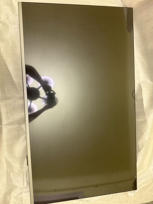 Vand televizor philips 139cm