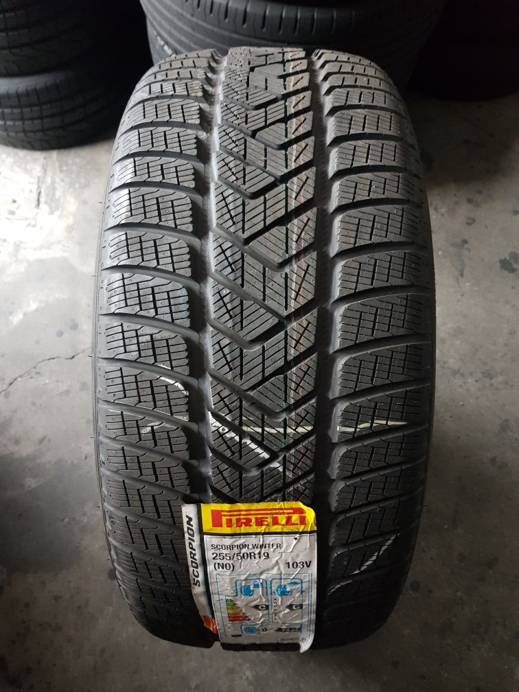 Pirelli 255/50 R19 103V M+S iarnă NOI