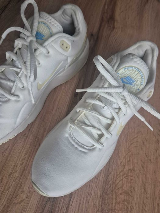 Спортни обувки маратонки Nike