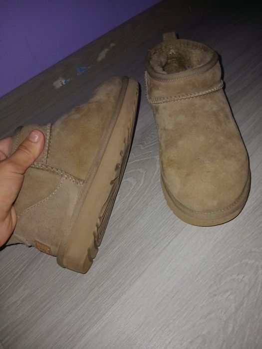 Ghete/ugg, groase inauntru