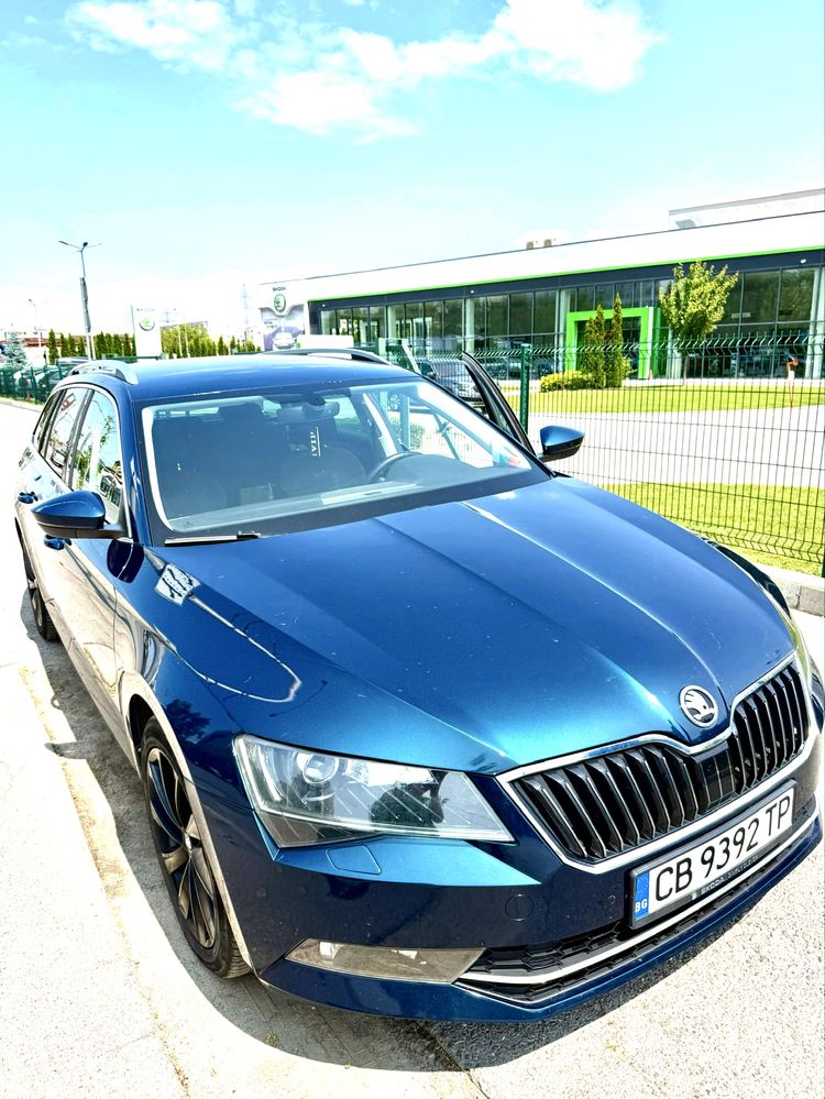 Skoda Superb navi