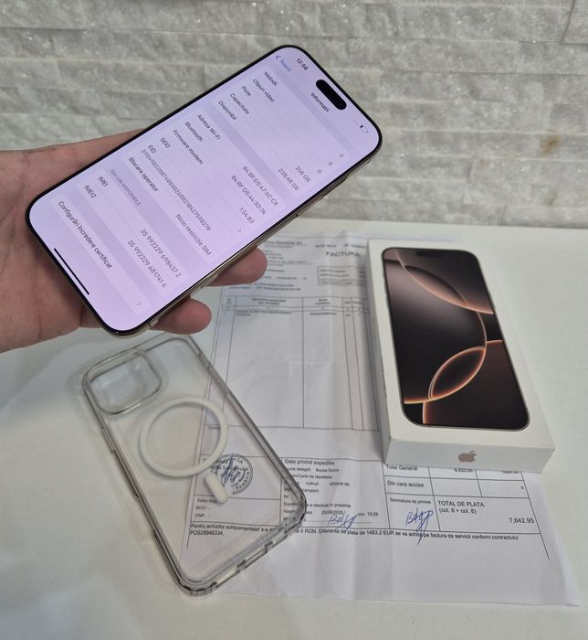 iPhone 16 Pro Max 256GB. ( Capac spate fisurat )