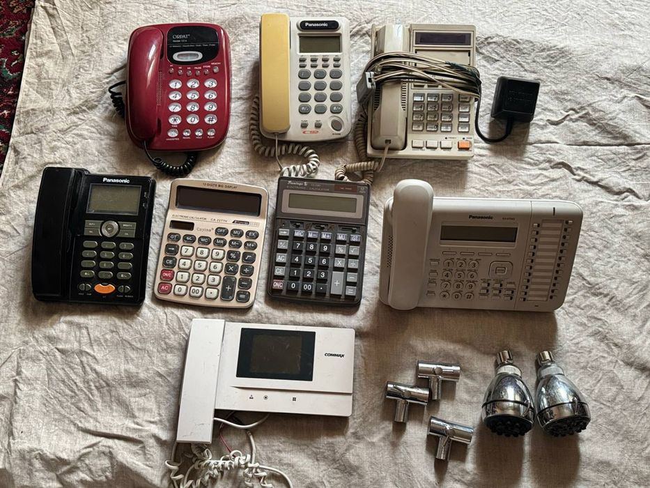 Продам домашние телефоны и рабочий магнитофон