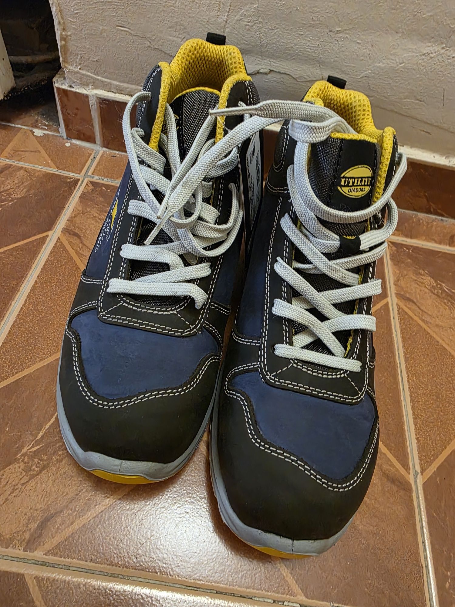 Работни Обувки Diadora номер 43