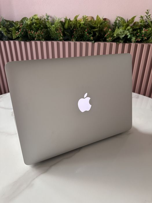 Macbook air 13 4g