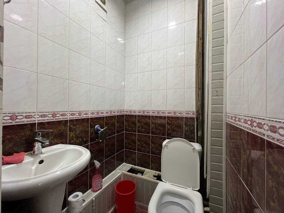 Продаётся 3в2/3/9, 74м2, гостиница Россия, ресторан GOSHT