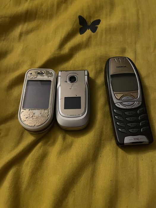 Lot telefoane retro nokia 3310 nou 7373,2760,6150 ericsson R310 Rechin