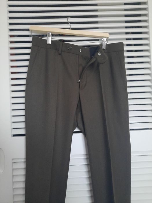 Pantaloni din lână