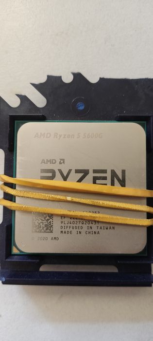 Процессор Ryzen 5 5600G в отличном состоянии