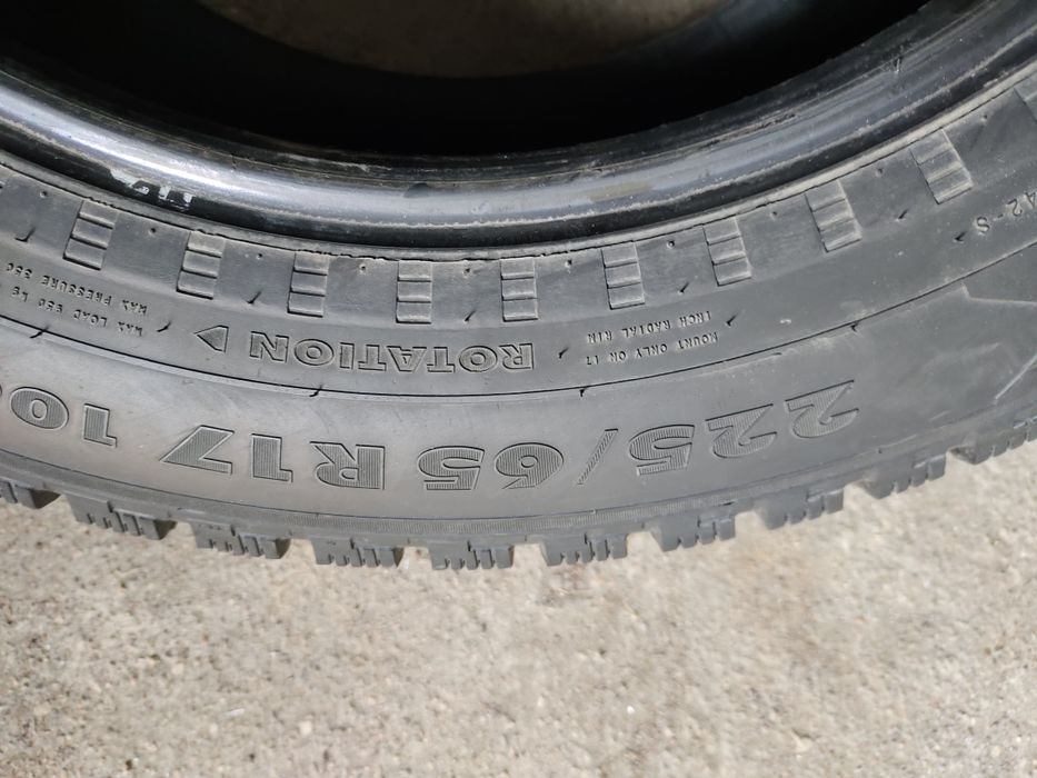 Зимние шипованные шины Nokia Hakkapeliitta 225/65/17