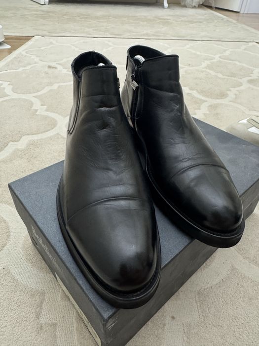 Продам итальянскую обувь Baldinini