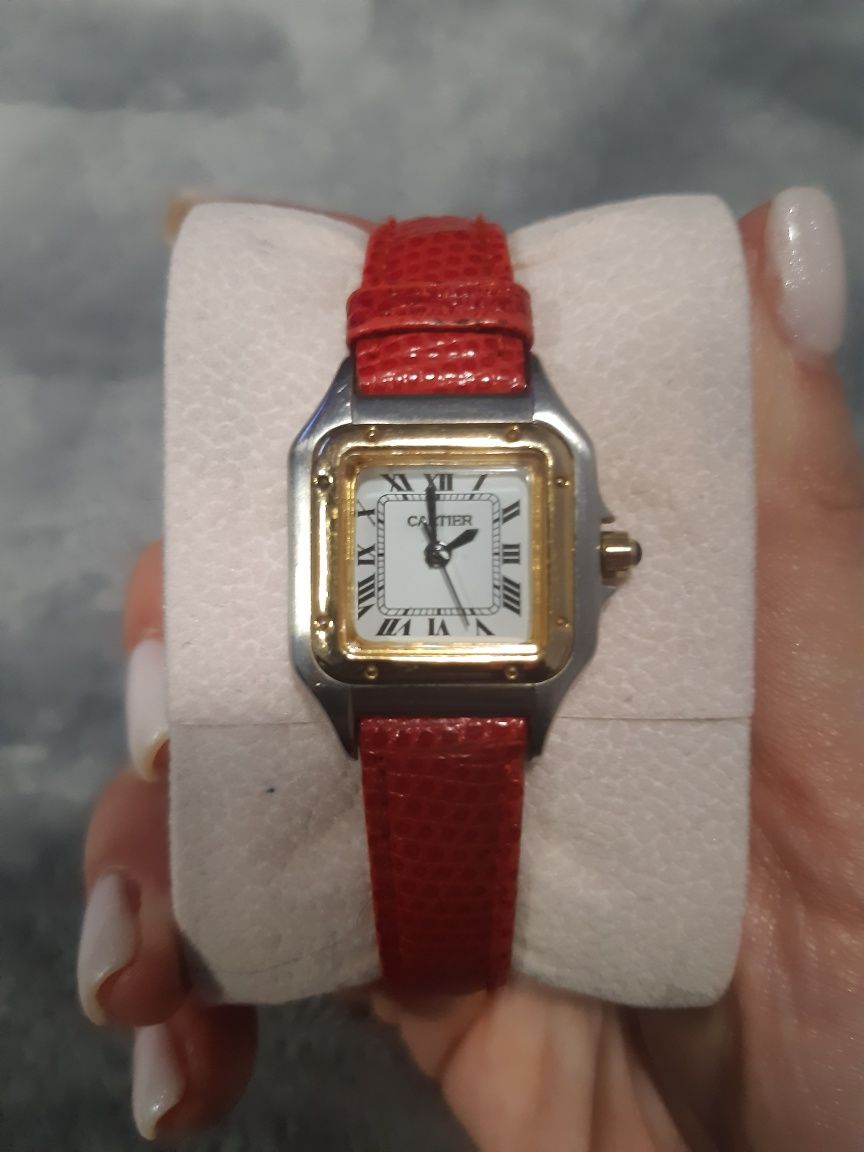 Cartier ДАМСКИ часовник