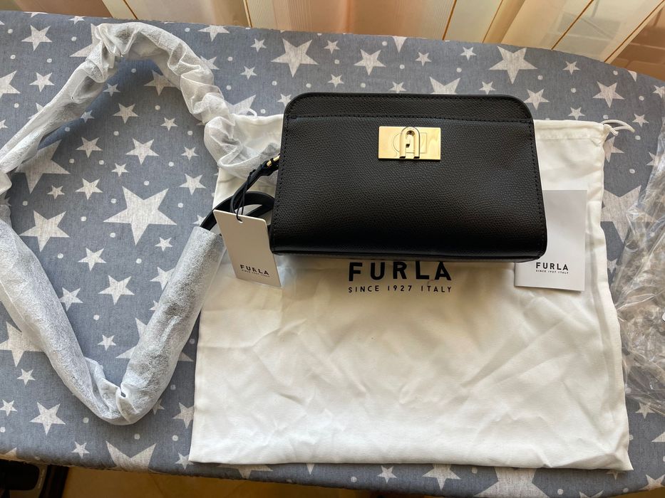 Нова чанта FURLA с етикет