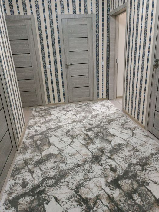 Uy sotiladi 3 hona 16 etaj