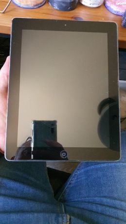 iPad 3 A1430 wifi + Celular + 3g de 64GB cu husa antisoc (copii)