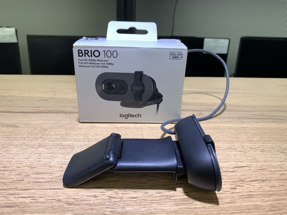 Веб-камера Logitech Brio 100, 1920x1080, встроенный микрофон,10705/А10