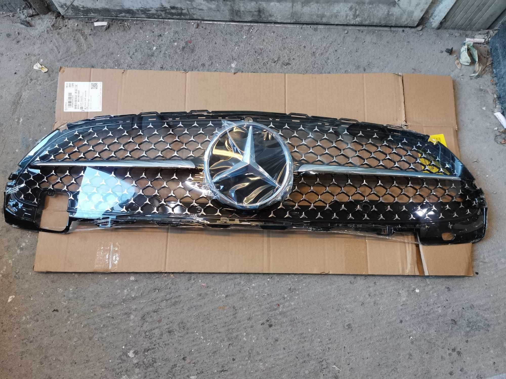черна решетка за Mercedes W206 C-Class