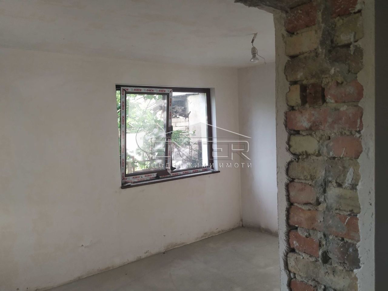 Продава се Къща в с. Осеново, Област Варна - 150 кв.м за 666 €/кв.м - Снимка #3