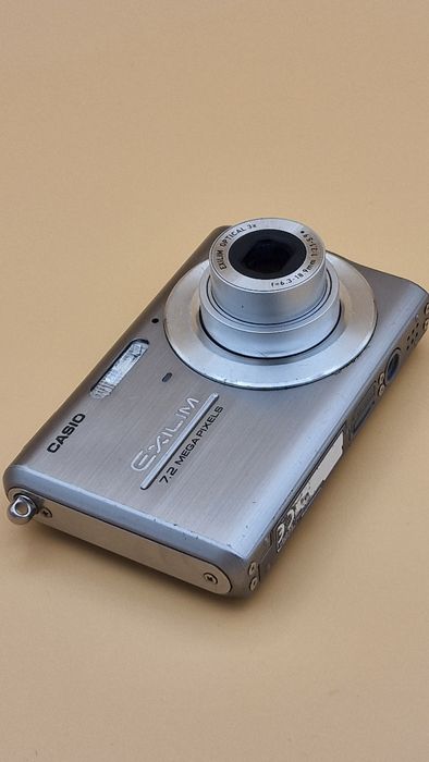 Casio Exilim EX Z77