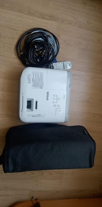 Video proiector EPSON EB990U