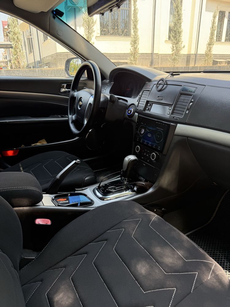 Авто Chevrolet Epica 2011 год, продается.