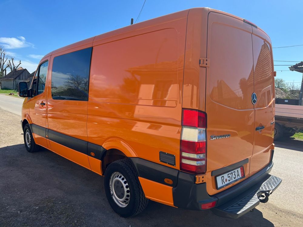 Mercedes Sprinter 6 locuri mixtă