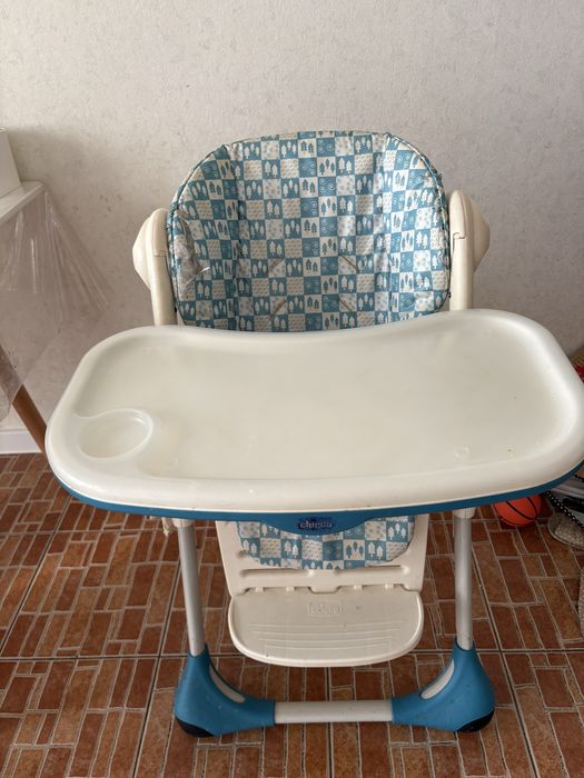 Стульчик для кормления Чикко полли