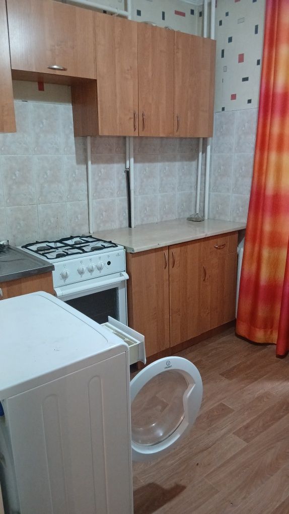Сдам 1 комнатную Центр  120000