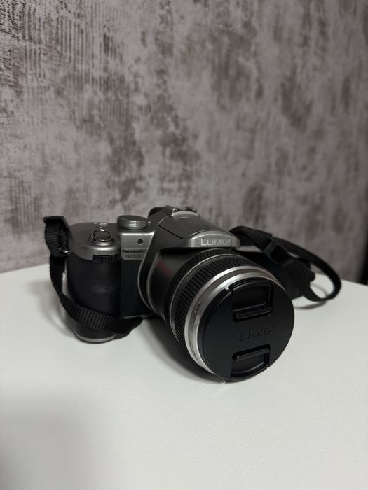 Продам фотоаппарат Panasonic Lumix DMC-FZ50