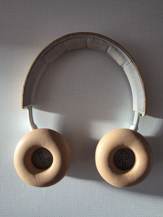 Casti Bang & Olufsen BeoPlay H8 Bluetooth Wireless