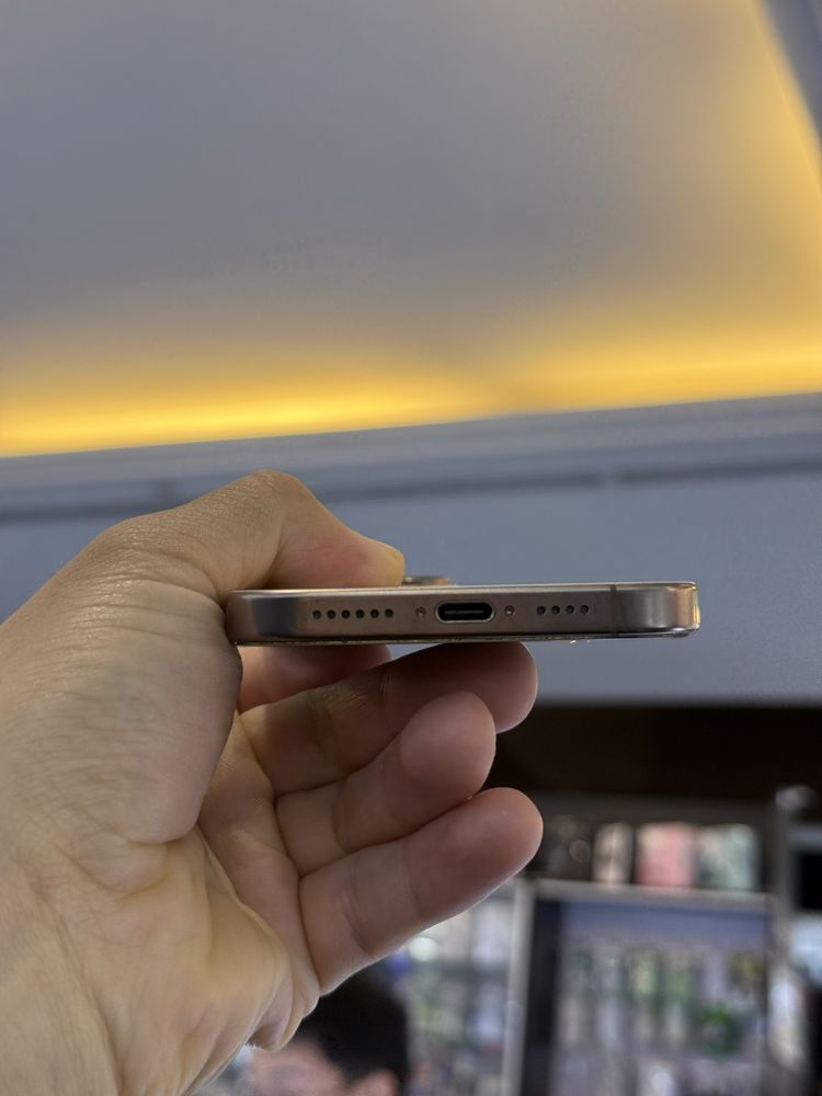 IPhone 16 Pro Max 256Gb