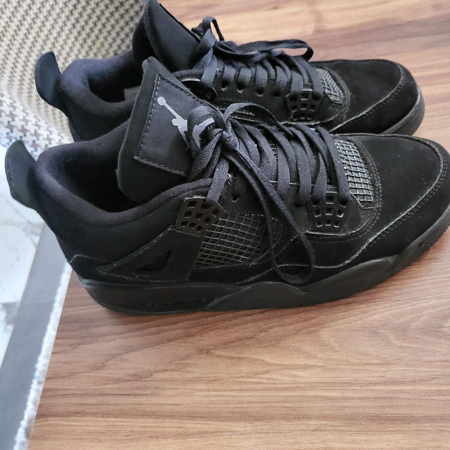 Air Jordan blackcat 4