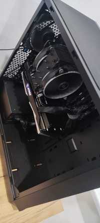 (БОНУС) Компютър Ryzen 5 5600x AMD RX 6650 XT + 144 Hz монитор