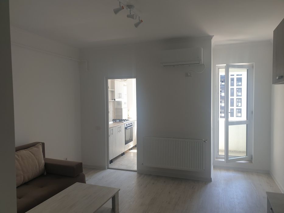 Garsoniera de inchiriat.