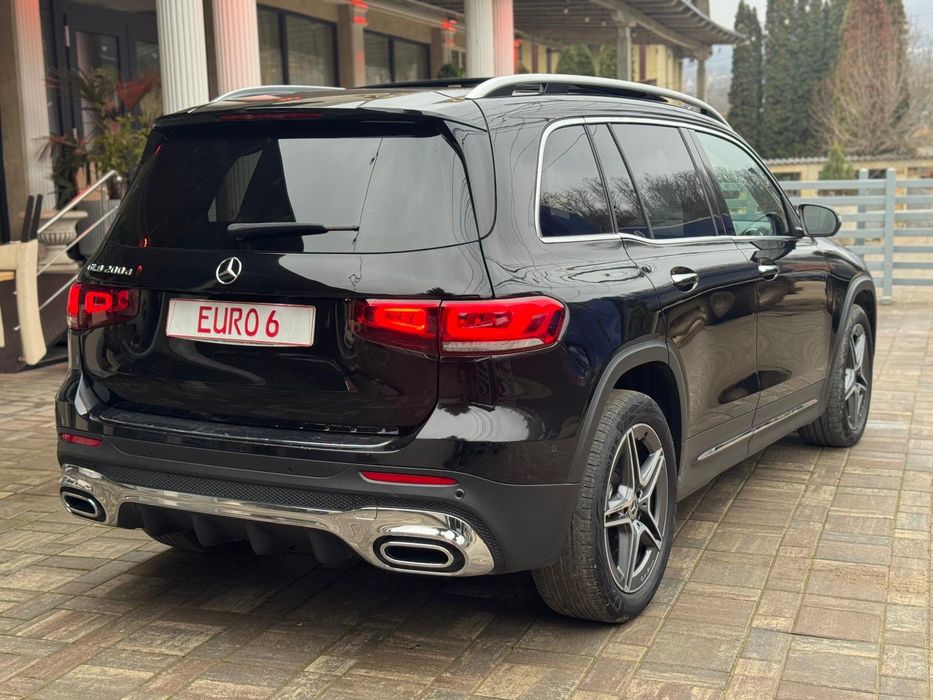 Mercedes Benz GLB200 / AMG / Pano/ Euro 6