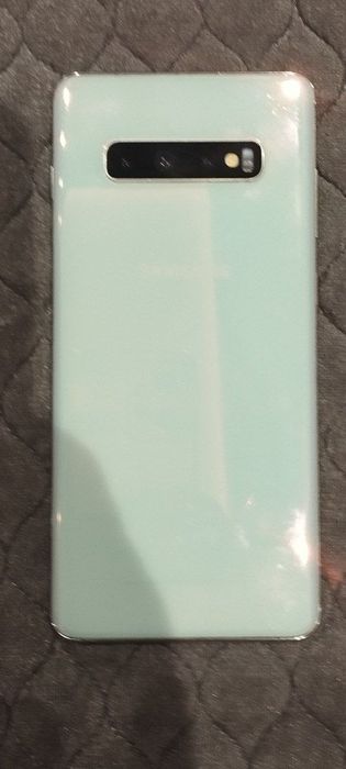 Samsung galaxy 10s+