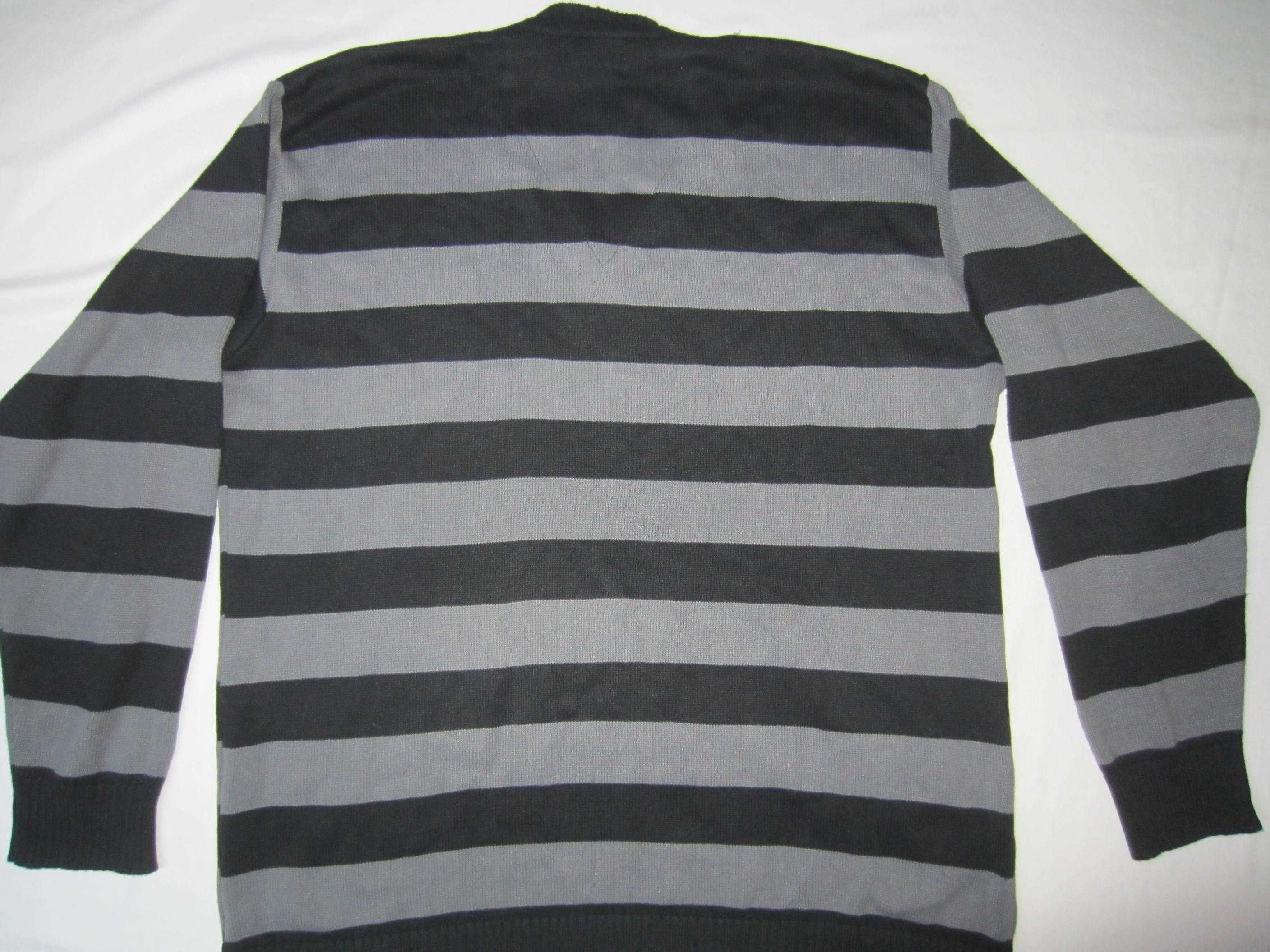 Pulover Tommy Hilfiger, masura XXL, stare foarte buna