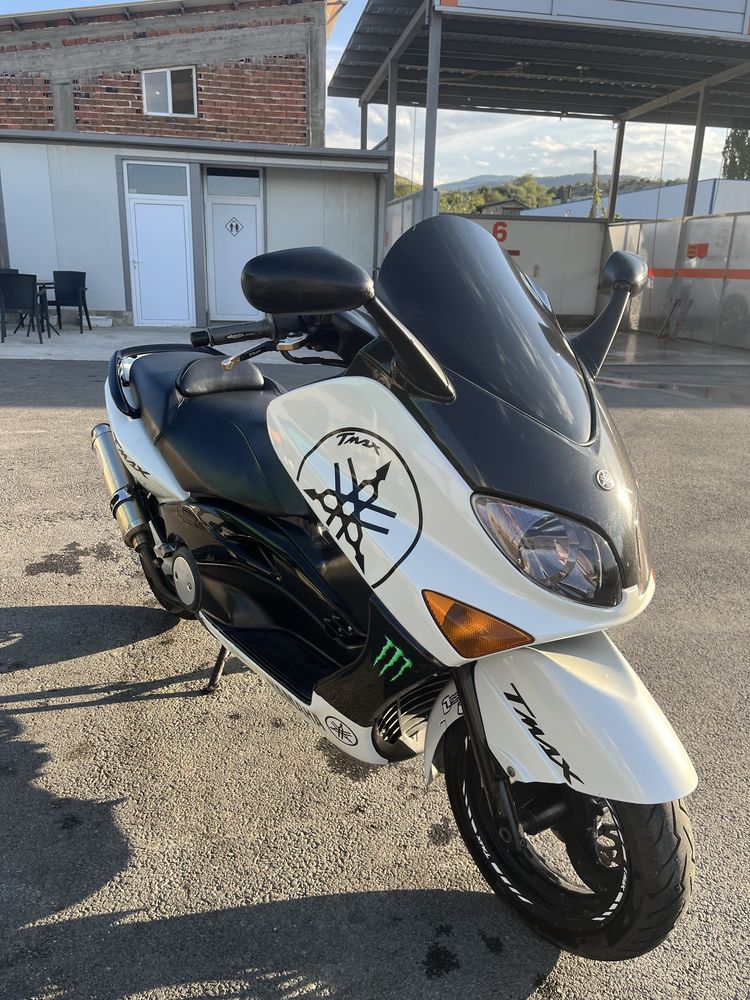 Yamaha T-max 500