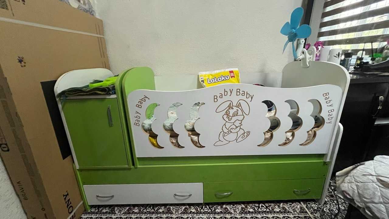 Продается детская кроватка