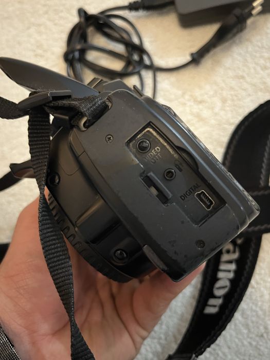 Aparat foto Canon 400D