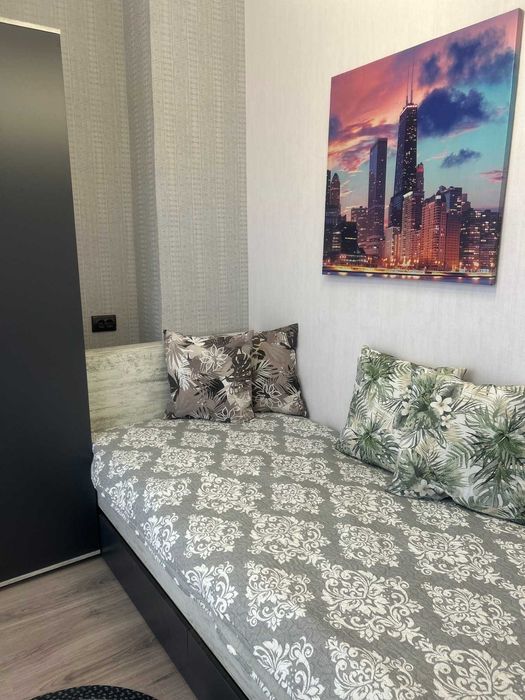 Продава се Тристаен апартамент в Пловдив, Кършияка - 64 кв.м за 2008 €/кв.м - Снимка #3