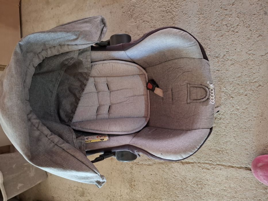 Vând cărucior copii