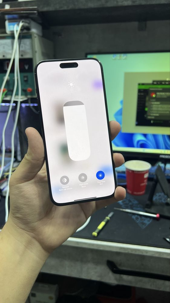 Iphone 15 pro max ideal  699 срочна