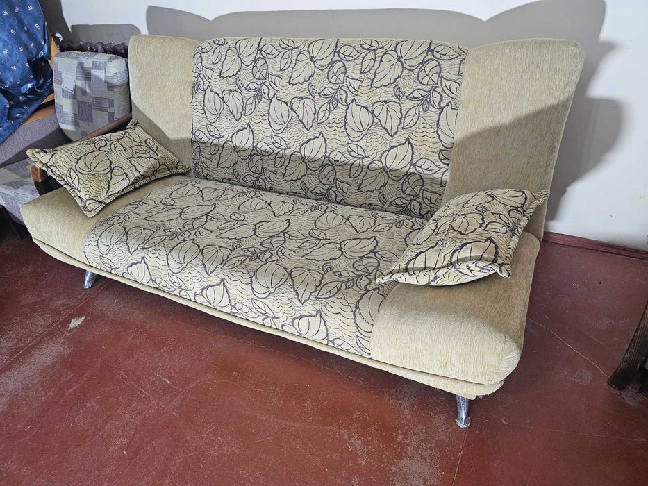 Продам диван раскладной