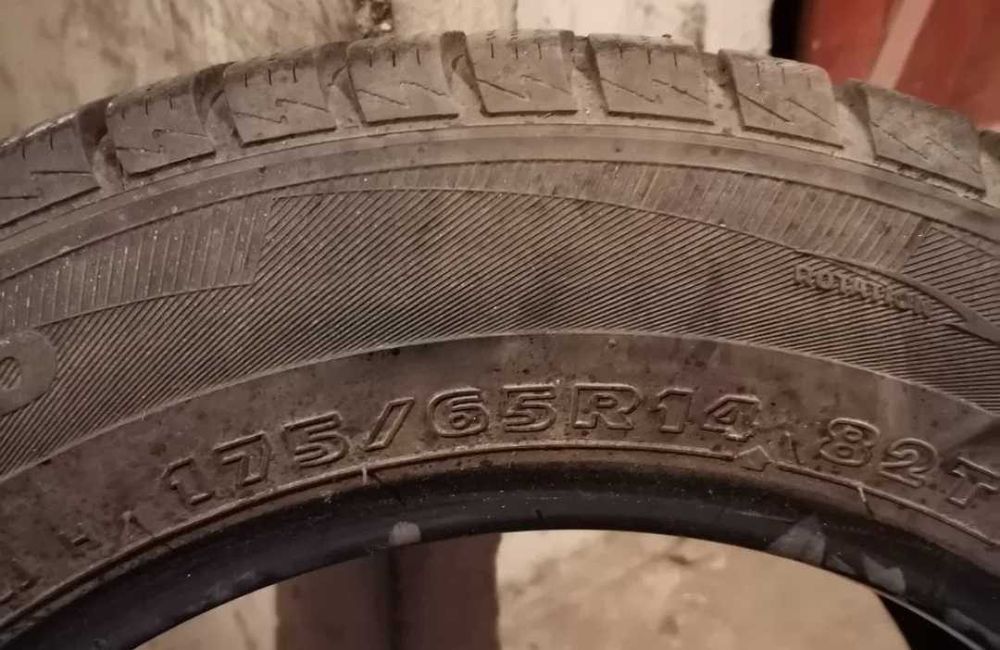 Продавам 2 броя зимни гуми 175.65.14 на 1 сезон дот 2019 Hankook