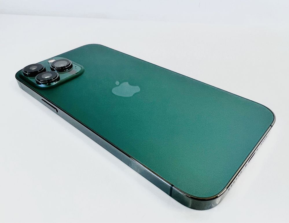 Apple iPhone 13 Pro 256GB Alpine Green Перфектен! Гаранция!