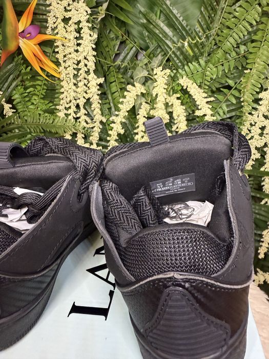 Lanvin Curb Suede Black