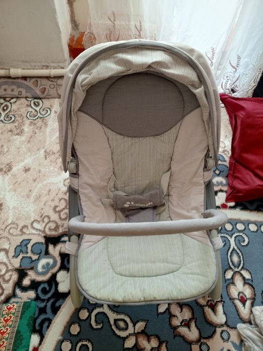 Срочно продам Шезлонг