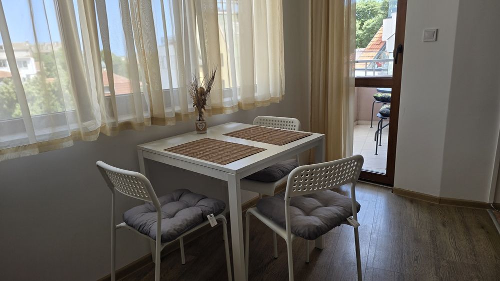 Дава се под наем Двустаен апартамент в Варна, Гръцка махала - 50 кв.м за 650 € - Снимка #2