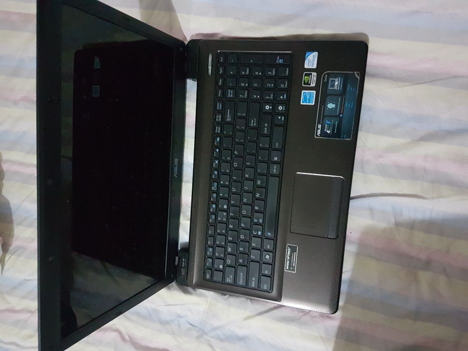 Laptop asus pentru dezmembrare/reparare